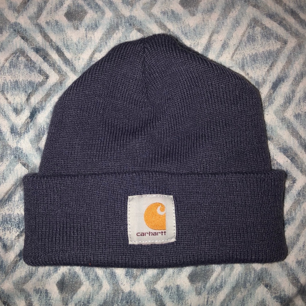 2 carhartt beanies